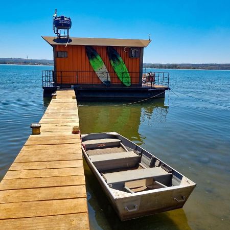 House Boat "Faroeste Caboclo" Бразиліа Екстер'єр фото
